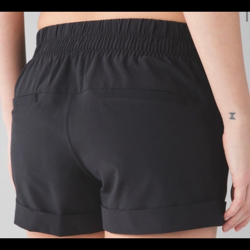 lululemon Spring Break Away Short - Picture 2 of 6